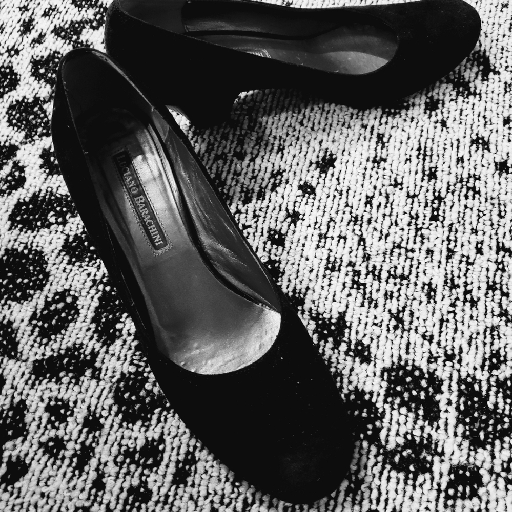 Italian genuine suede pumps